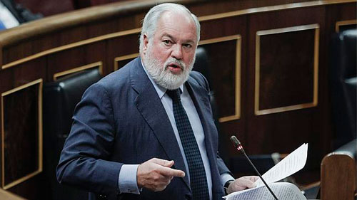 Arias Cañete, candidato del PP 