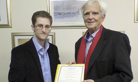 Ströbele y Snowden